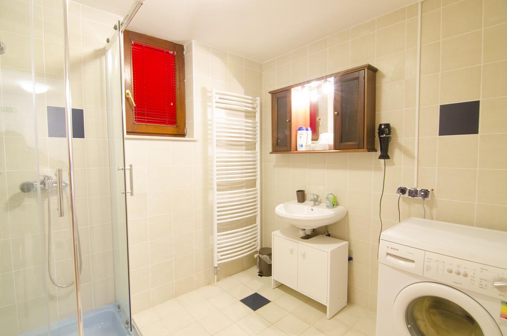 Aura Guesthouse Любляна Экстерьер фото